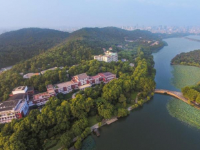 Гостиница Shangri-La Hangzhou  Hangzhou